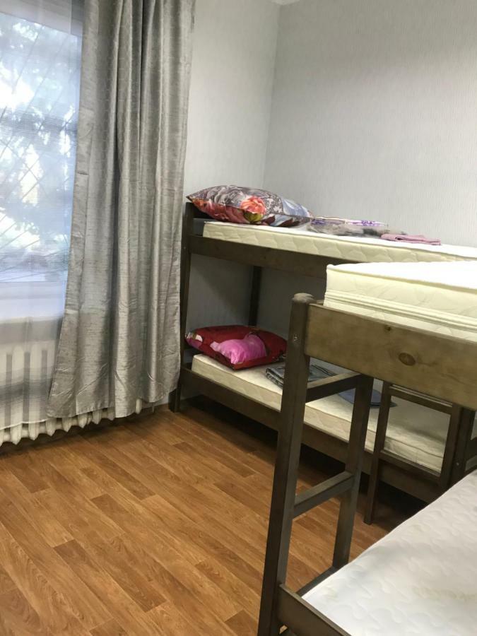 Ararat-Demeevskaya Hostel Kiev Buitenkant foto